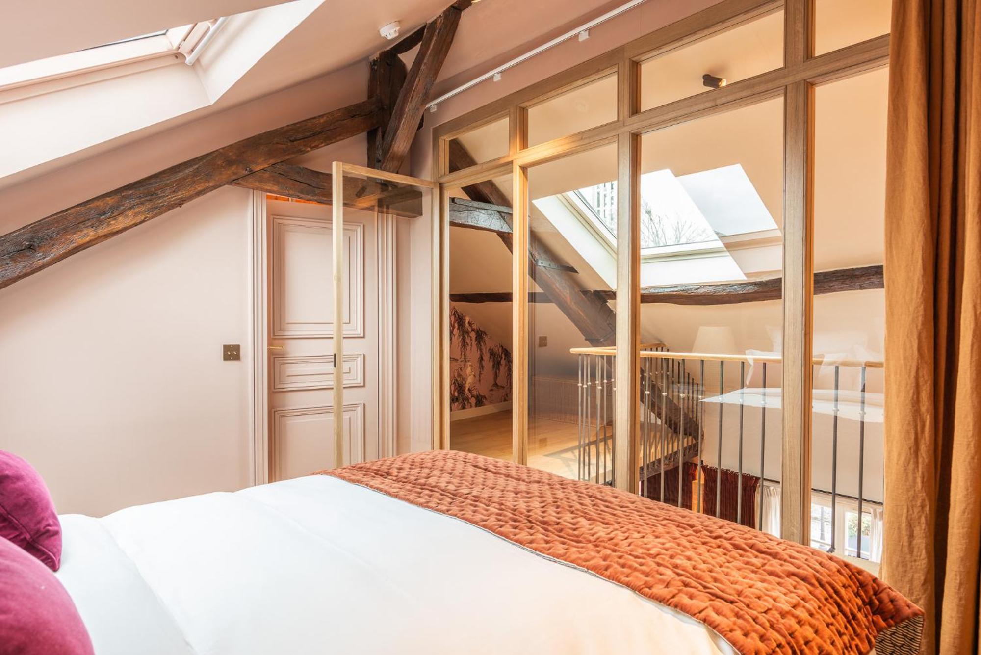 Maison La Boheme Montmartre - Studios & Apartments ปารีส ภายนอก รูปภาพ