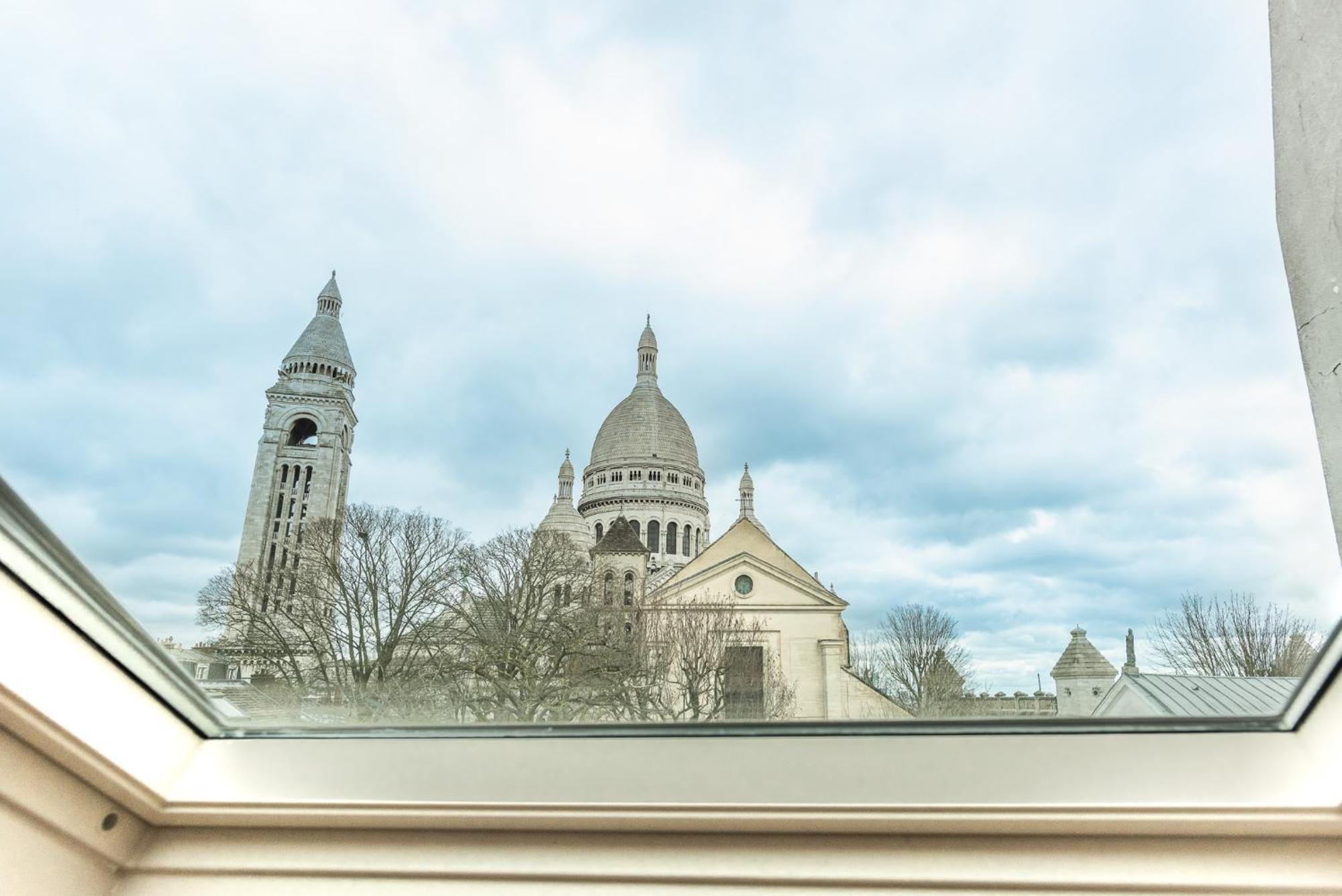 Maison La Boheme Montmartre - Studios & Apartments ปารีส ภายนอก รูปภาพ