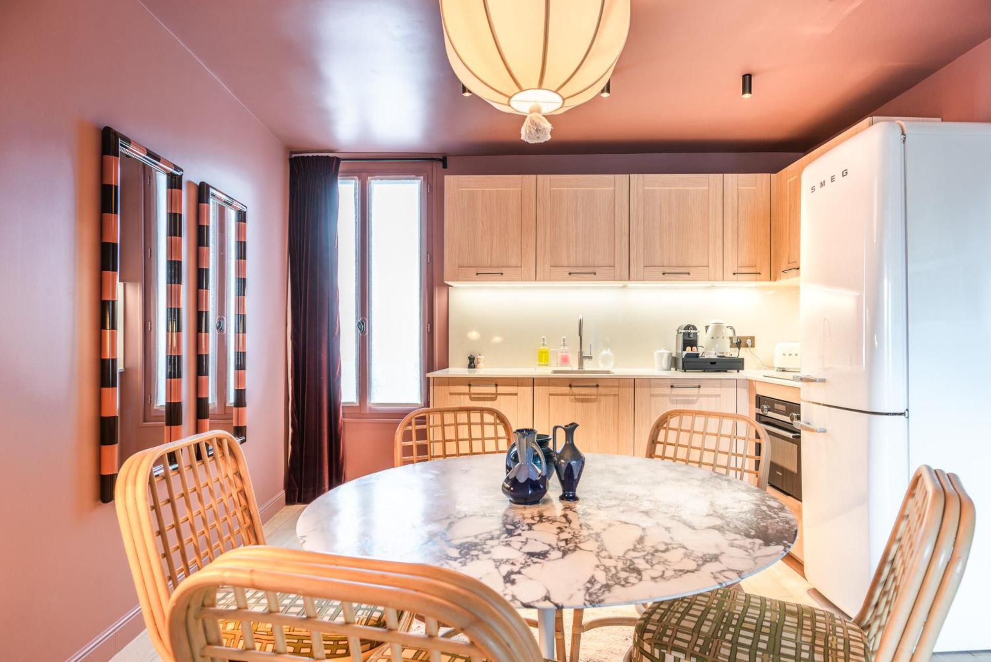 Maison La Boheme Montmartre - Studios & Apartments ปารีส ภายนอก รูปภาพ