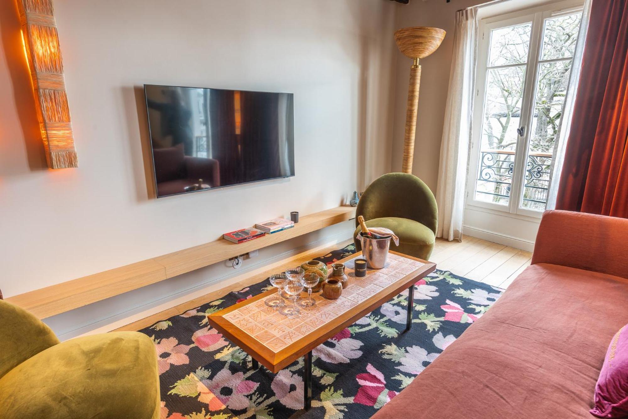 Maison La Boheme Montmartre - Studios & Apartments ปารีส ภายนอก รูปภาพ
