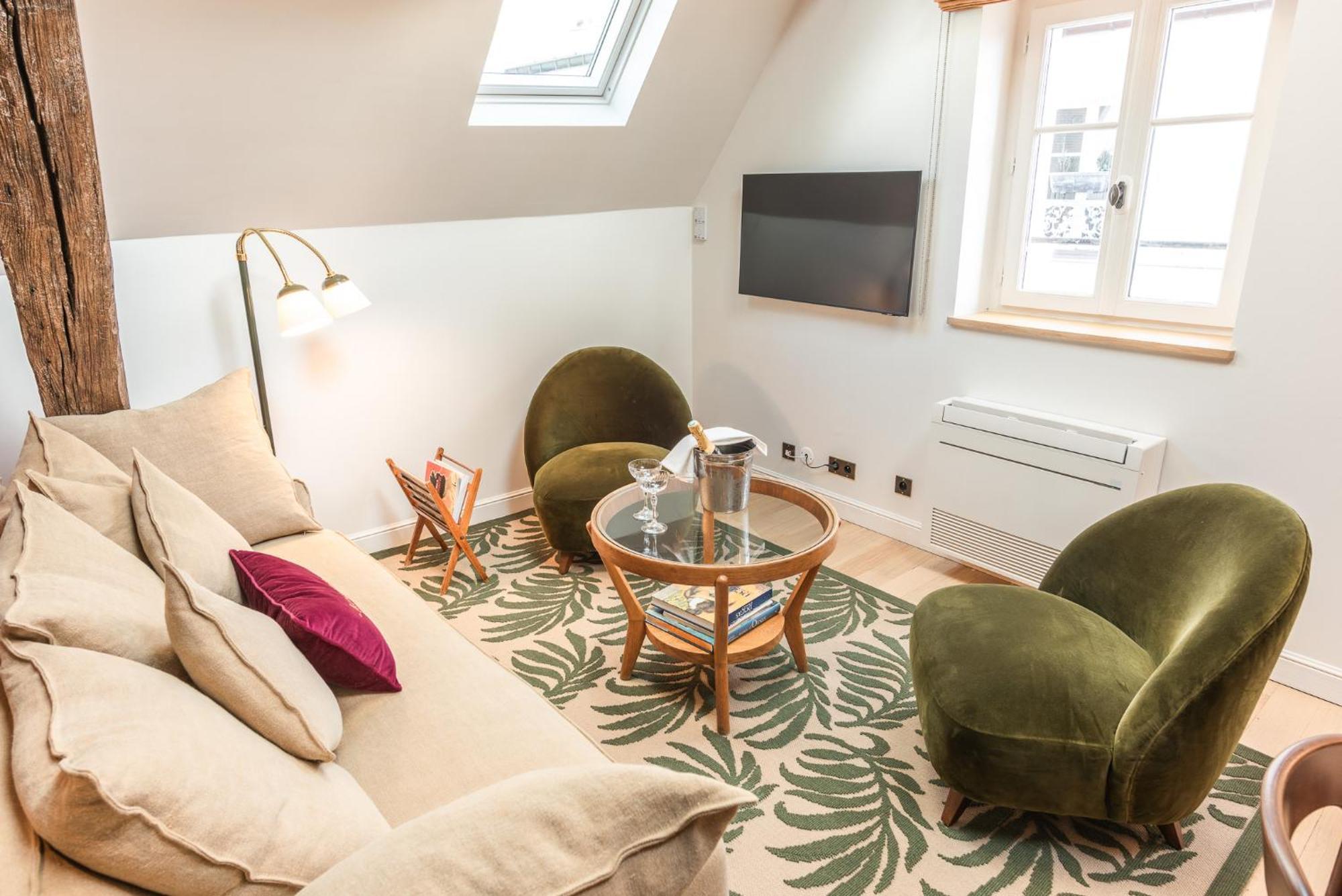Maison La Boheme Montmartre - Studios & Apartments ปารีส ภายนอก รูปภาพ