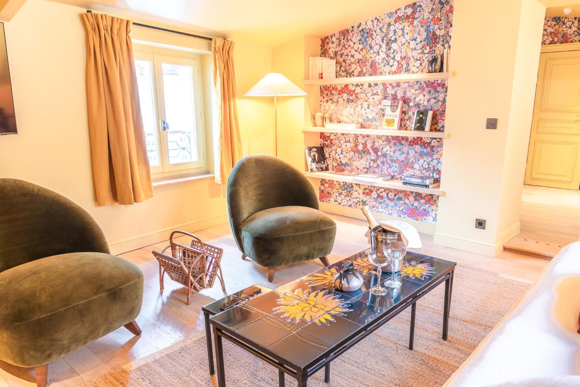 Maison La Boheme Montmartre - Studios & Apartments ปารีส ภายนอก รูปภาพ