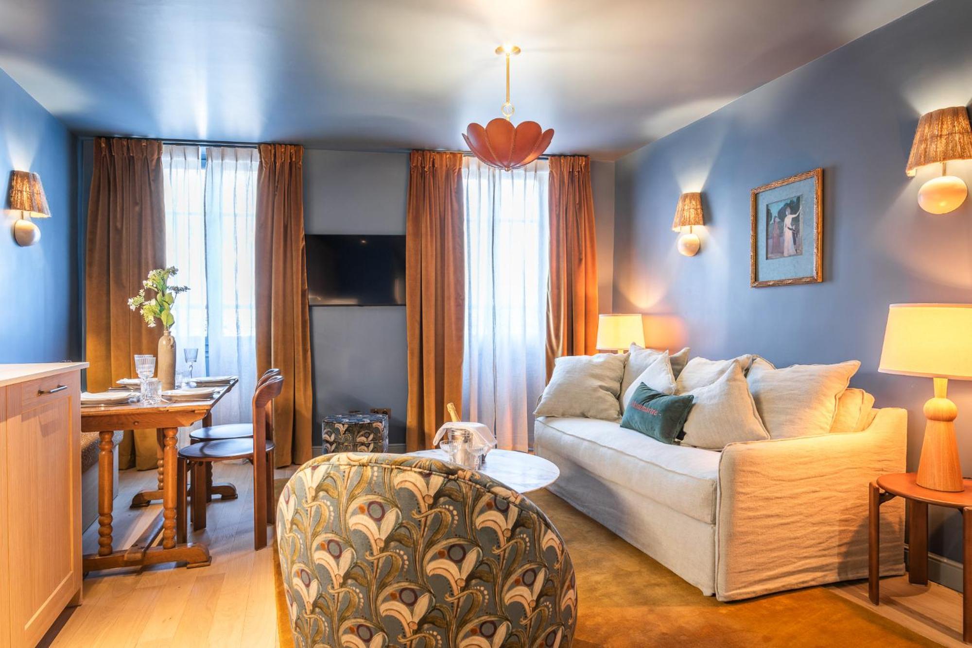 Maison La Boheme Montmartre - Studios & Apartments ปารีส ภายนอก รูปภาพ