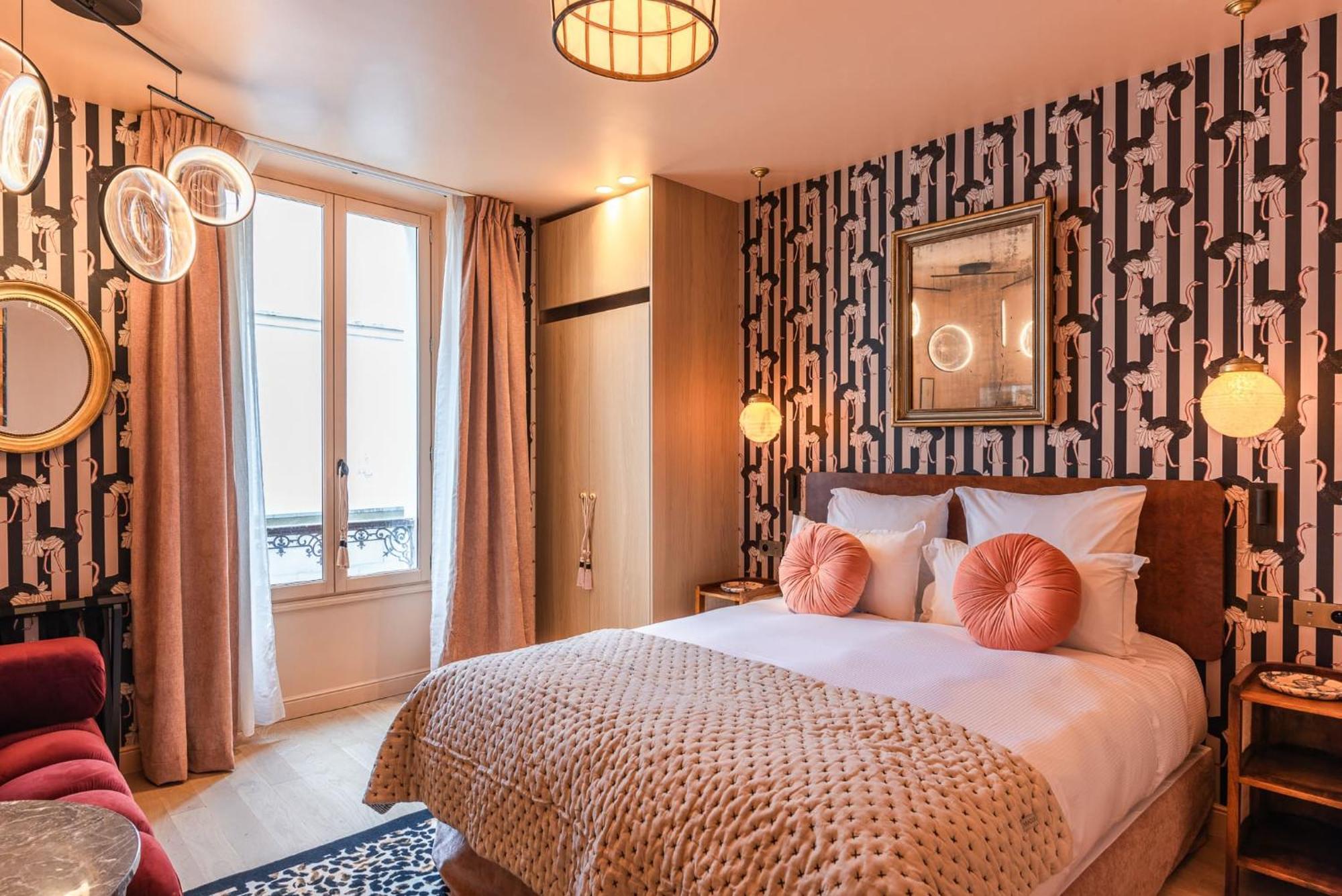 Maison La Boheme Montmartre - Studios & Apartments ปารีส ภายนอก รูปภาพ