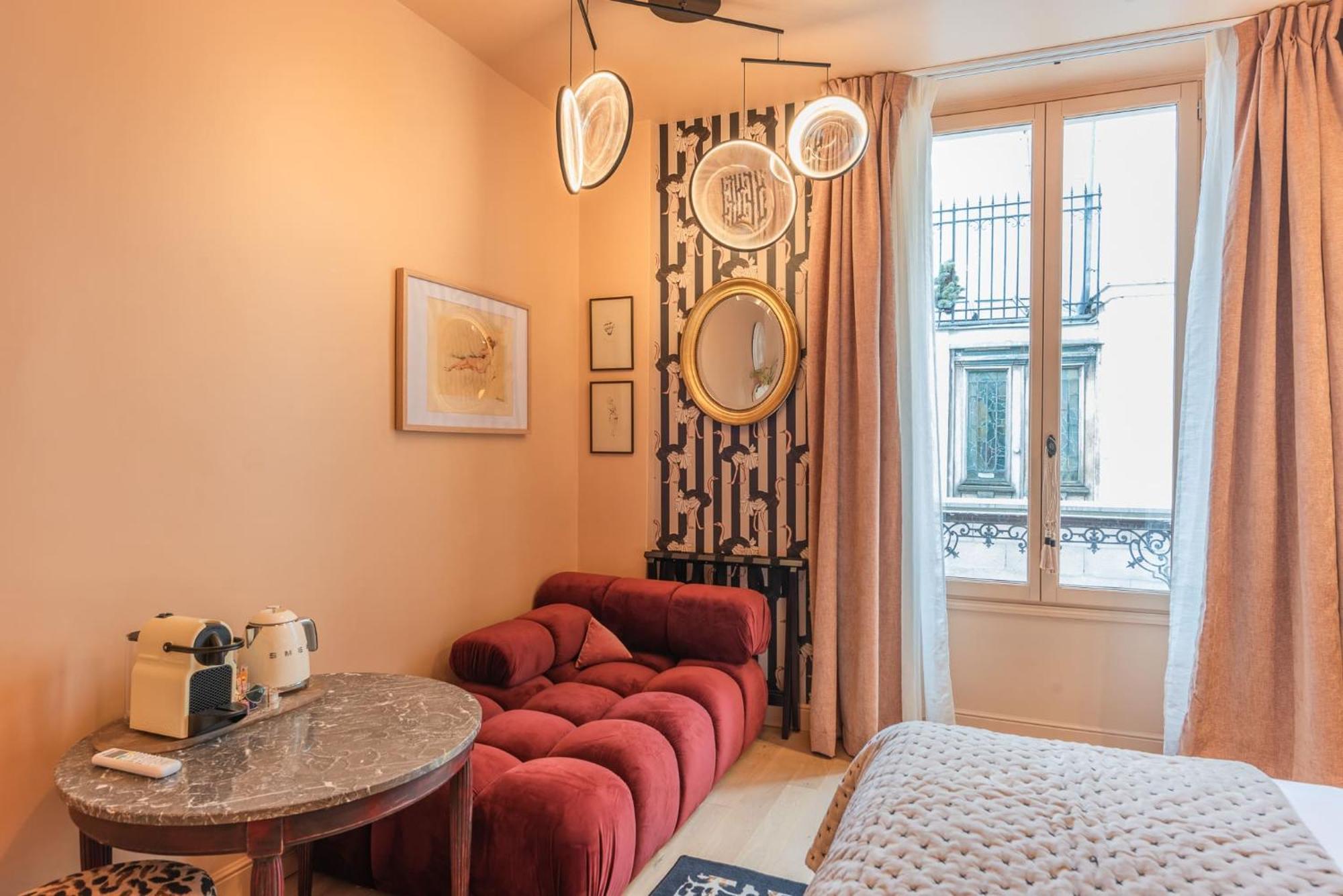 Maison La Boheme Montmartre - Studios & Apartments ปารีส ภายนอก รูปภาพ