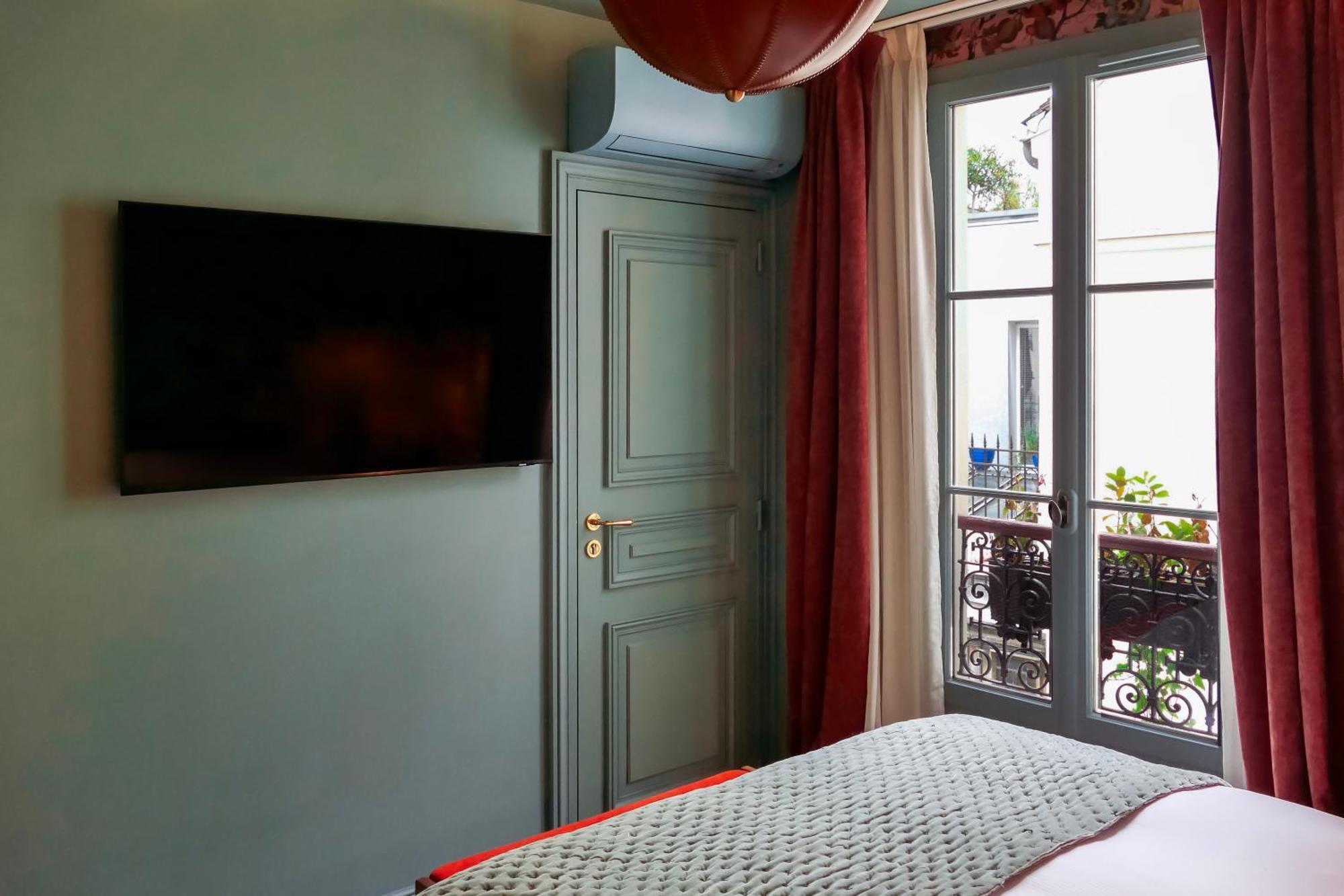 Maison La Boheme Montmartre - Studios & Apartments ปารีส ภายนอก รูปภาพ