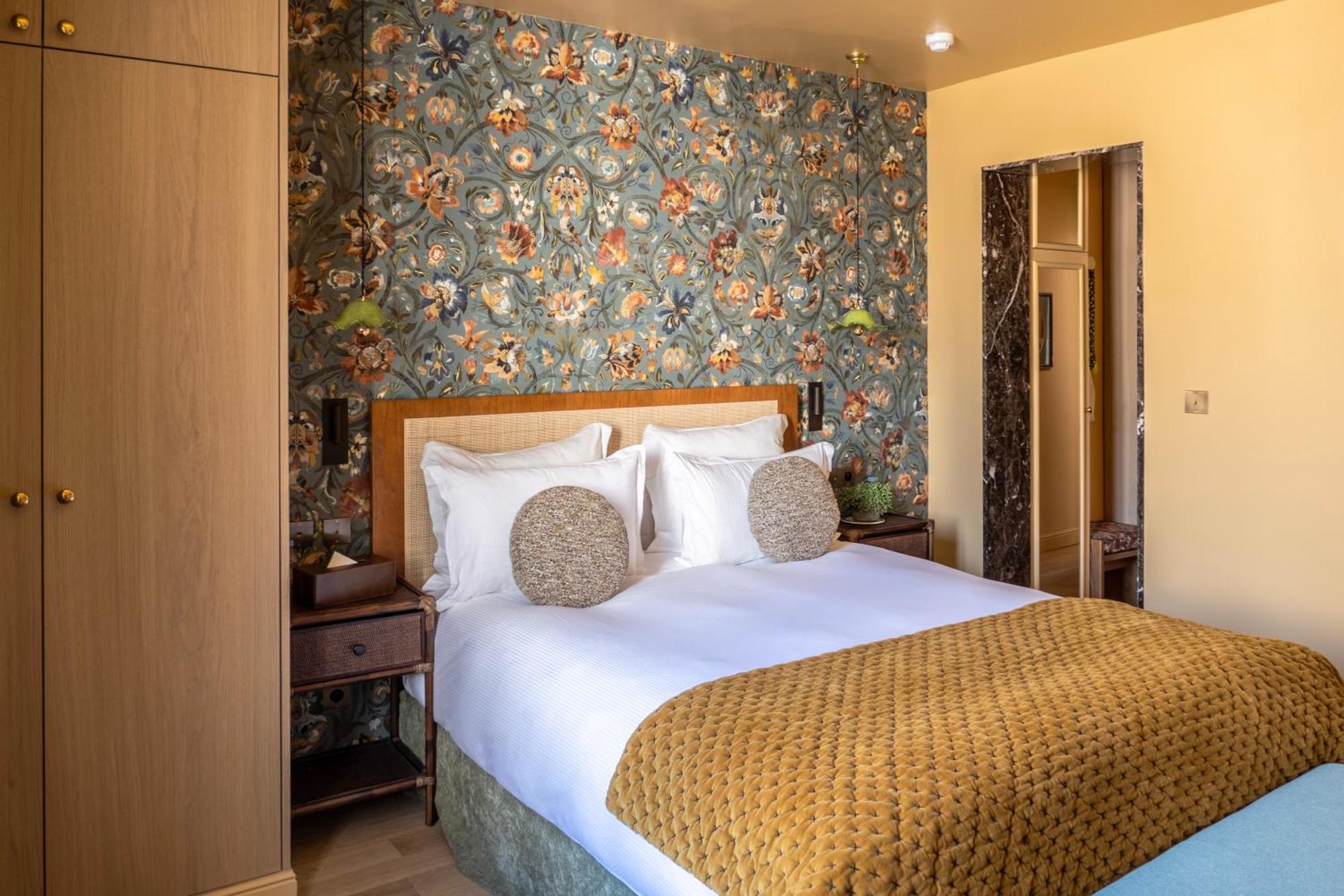 Maison La Boheme Montmartre - Studios & Apartments ปารีส ภายนอก รูปภาพ