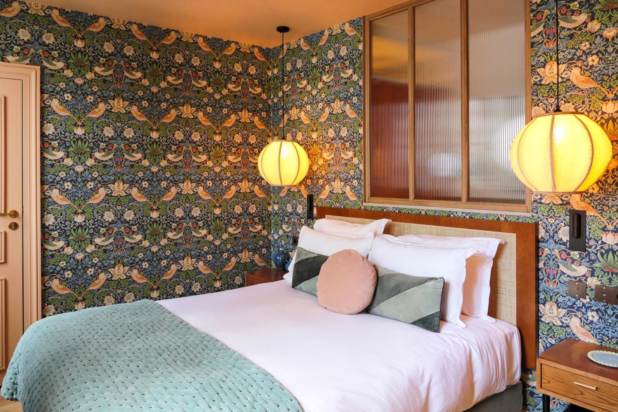 Maison La Boheme Montmartre - Studios & Apartments ปารีส ภายนอก รูปภาพ